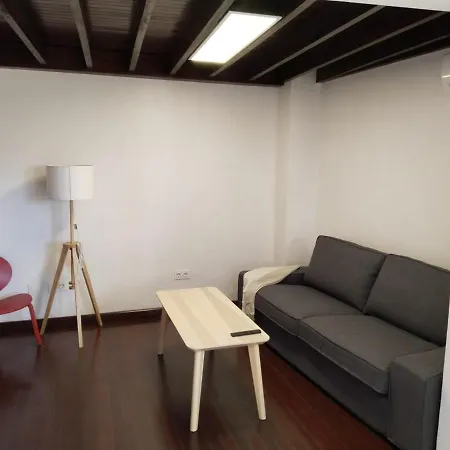 Atico El Sol, 10 Apartamento La Laguna (Tenerife)