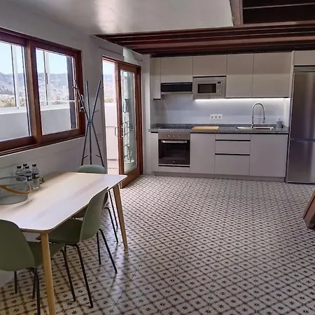 아파트 Atico El Sol, 10 *